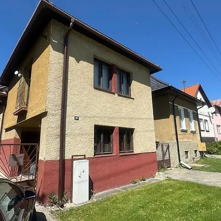 Rustic Feriehus Pribylina